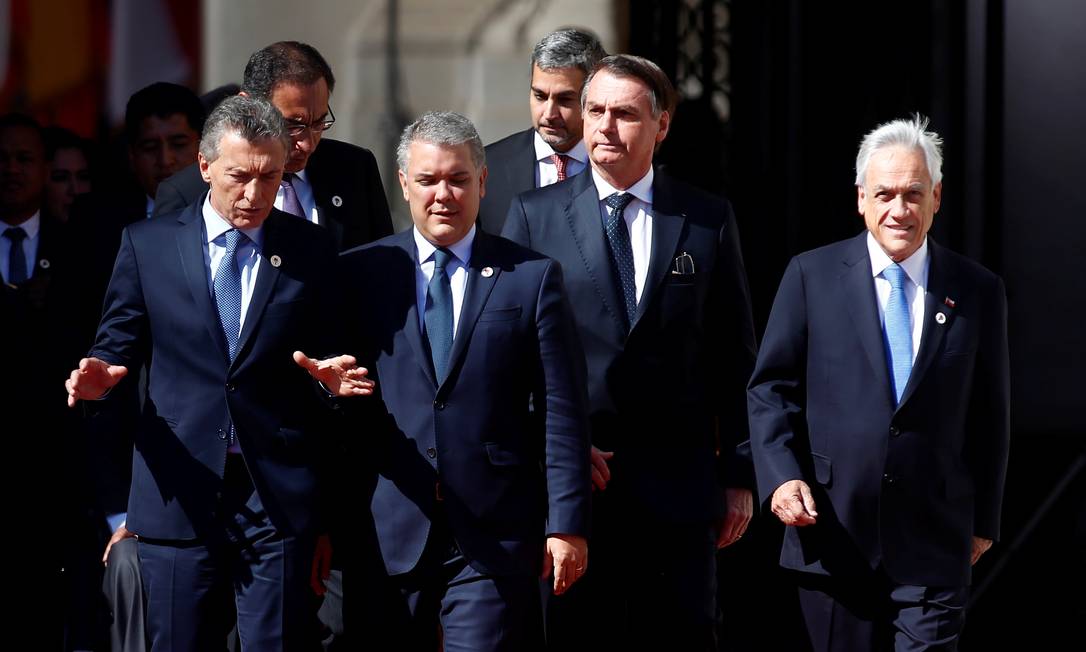 Os presidentes Mauricio Macri, Iván Duque, Jair Bolsonaro e Sebastián Pinera antes do encontro sobre o Prosul Foto: STRINGER / REUTERS