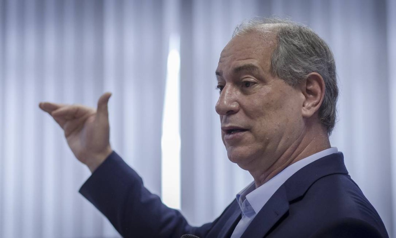 Ciro diz que autonomia do Banco Central caso para ir pra rua e