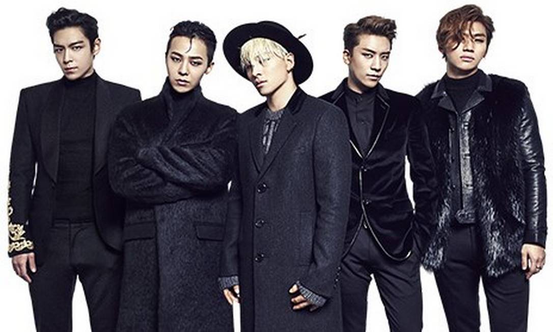 A banda Big Bang: Seungri, integrante do grupo (o segundo, da direita para a esquerda), está sendo investigado por envolvimento em esquema de cafetinagem em Seul, na Coreia do Sul Foto: Divulgação
