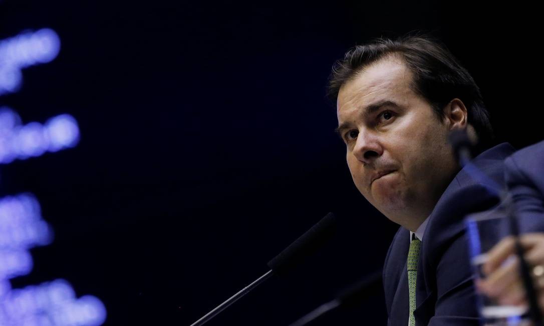 Irritado com as provocações de Carlos, Maia afirmou que não conduziria mais as articulações pela aprovação da reforma da Previdência. “A responsabilidade do diálogo daqui pra frente com os deputados passa a ser do governo”, disse o deputado Foto: Adriano Machado / Reuters