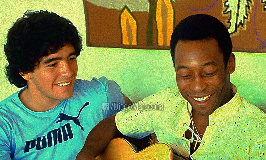 Entre provocações saudáveis, Pelé e Maradona mantêm amizade Foto: Facebook/Diego Maradona