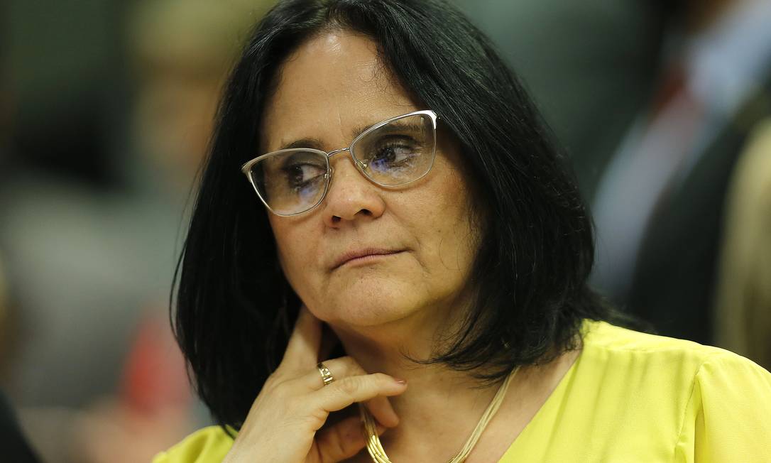 Damares: ministra afirmou que não fará “militância” nem contra nem a favor da descriminalização do aborto Foto: Jorge William / Agência O Globo