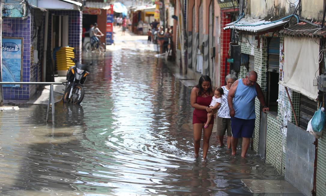 Rio das Pedras sofre com problemas de drenagem a cada vez que chove no Rio; obra está parada Foto: Fabiano Rocha / 07-02-2019 / Agência O GLOBO