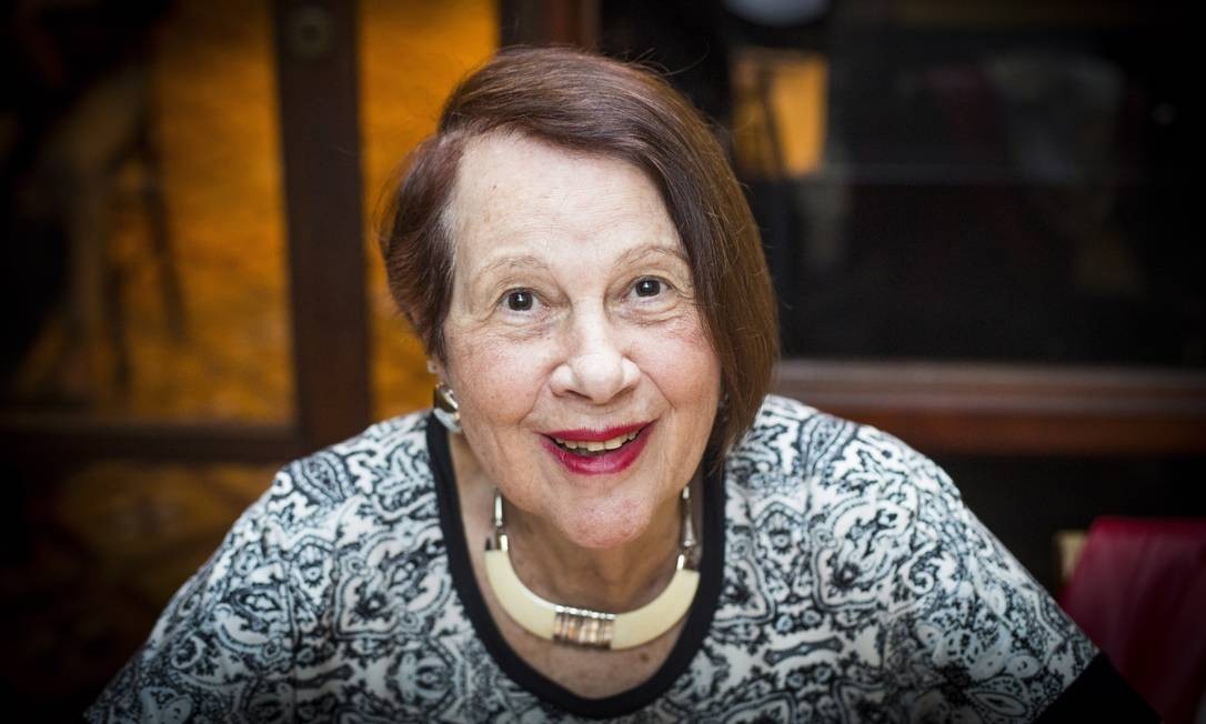 'Quanto mais batem em Paulo Freire, mais ele cresce', diz Ana Maria Freire, viúva do educador