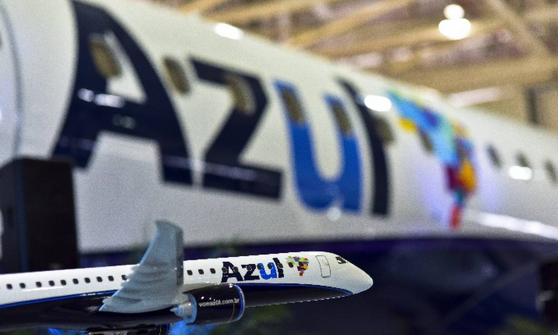 Azul é uma das companhias que cancelaram voos nesta terça em virtude da greve geral na Argentina Foto: Divulgação