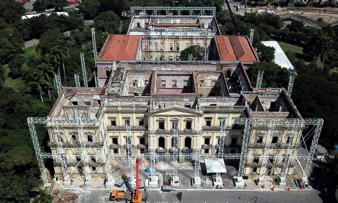 O Museu Nacional, em abril de 2019, meses após do incêndio que destruiu parte do edifício e seu acervo Foto: Custódio Coimbra / Agência O Globo