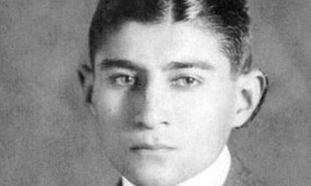 Franz Kafka aos 17 anos, em 1910, um ano após iniciar seus diários Foto: Reprodução