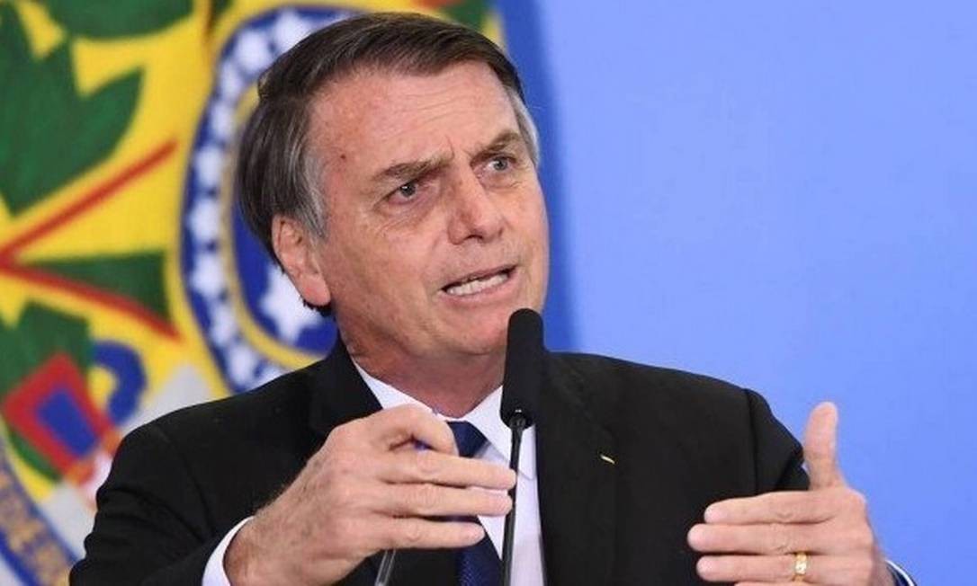 Bolsonaro: governo deve reavaliar todas as normas de saúde e segurança do trabalho, reduzindo-as em 90%
Foto: AFP