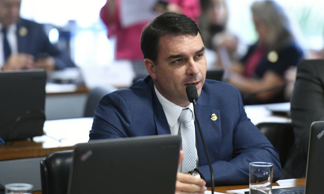 O senador Flávio Bolsonaro (PSL-RJ), durante audiência pública no Senado Foto: Edilson Rodrigues/Agência Senado/09-05-2019