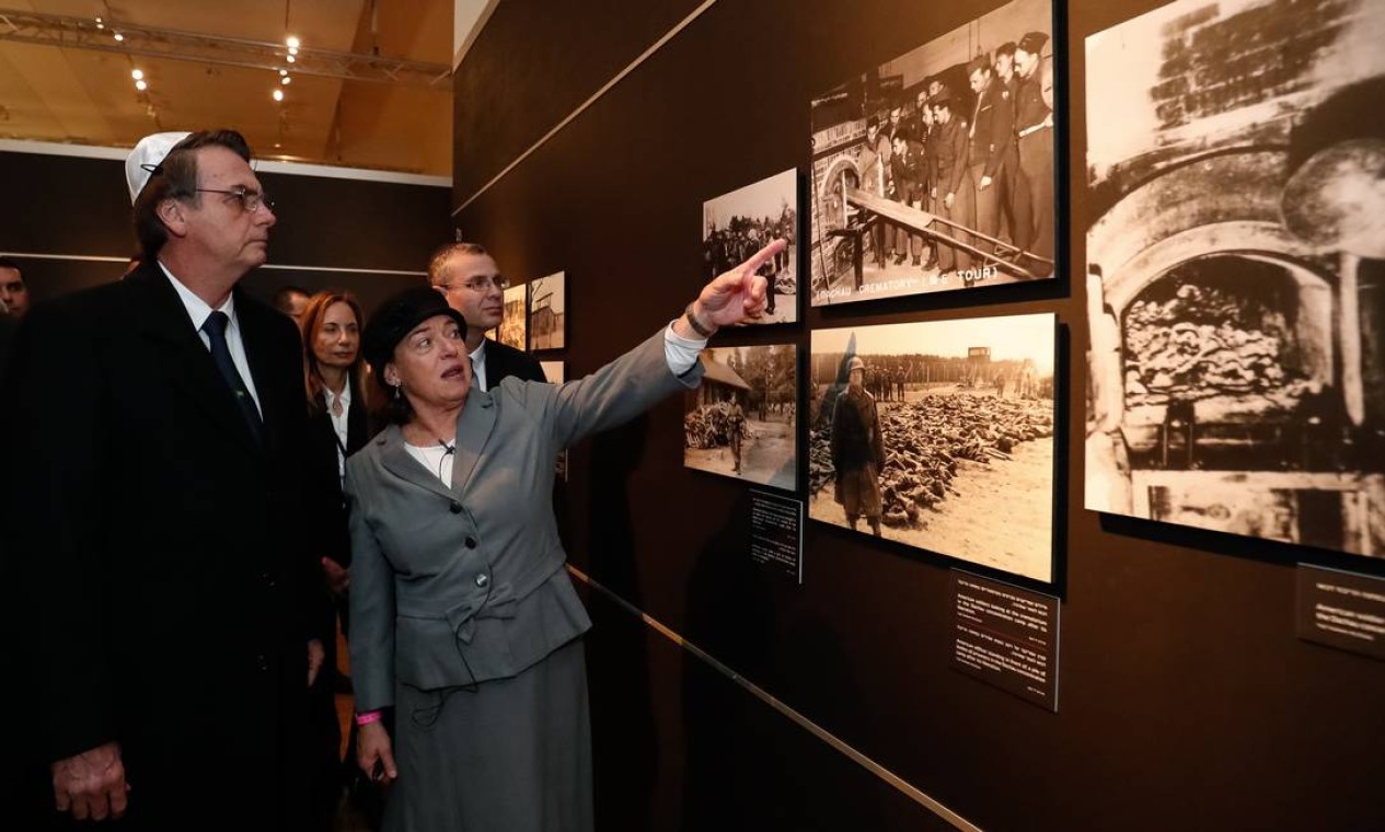 Jair Bolsonaro visita exposição de fotografia no Centro Mundial de Memória do Holocausto, em Jerusalém Foto: Alan Santos 02-04-2019 / PR
