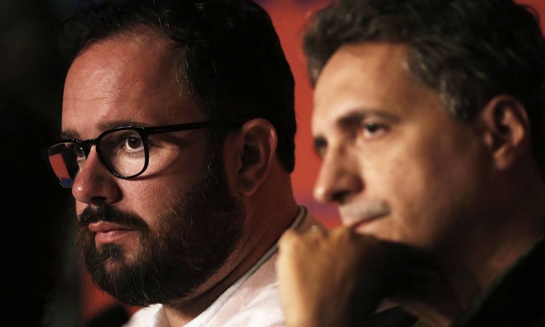 Juliano Dornelles e Kleber Mendonça Filho, co-diretores de 'Bacurau', em Cannes Foto: JEAN-PAUL PELISSIER / REUTERS