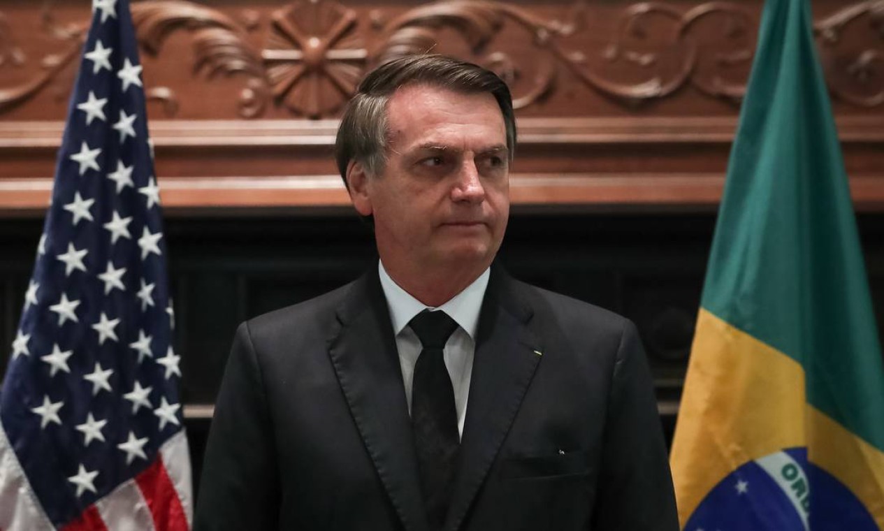 No Texas Bolsonaro Adapta Bordão Brasil E Estados Unidos Acima De