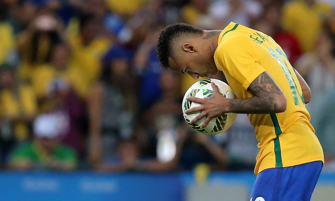 Quais títulos Neymar conquistou na carreira?