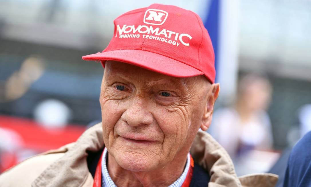 Niki Lauda em foto de arquivo de 2016 Foto: ANDREJ ISAKOVIC / AFP