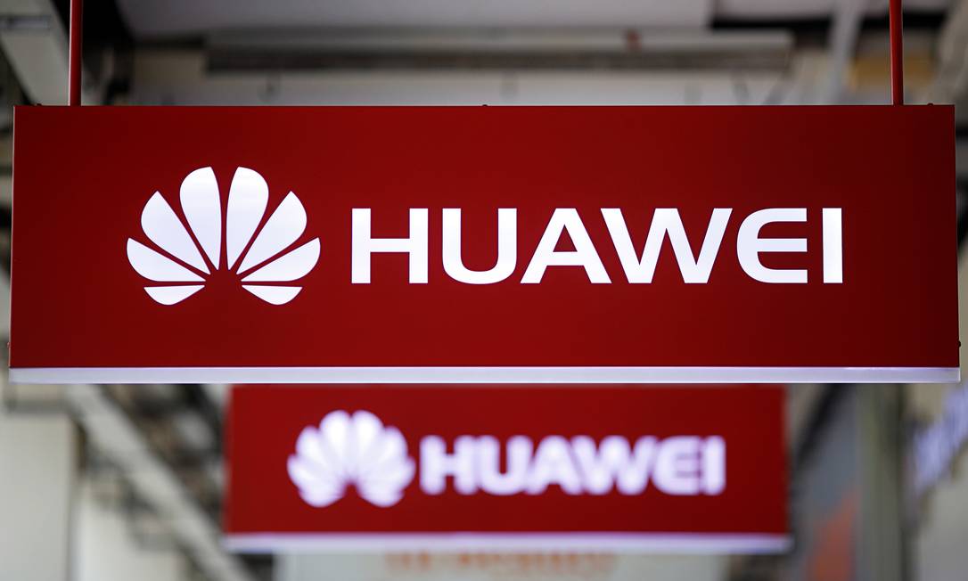 
Logo da Huawei em uma loja de celulares em Cingapura
Foto:
EDGAR SU
/
REUTERS
