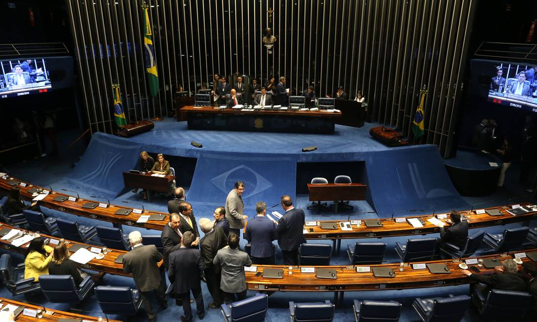Sessão de votação da MP das Aéreas no plenário do Senado Federal. Foto: Jorge William / Agência O Globo