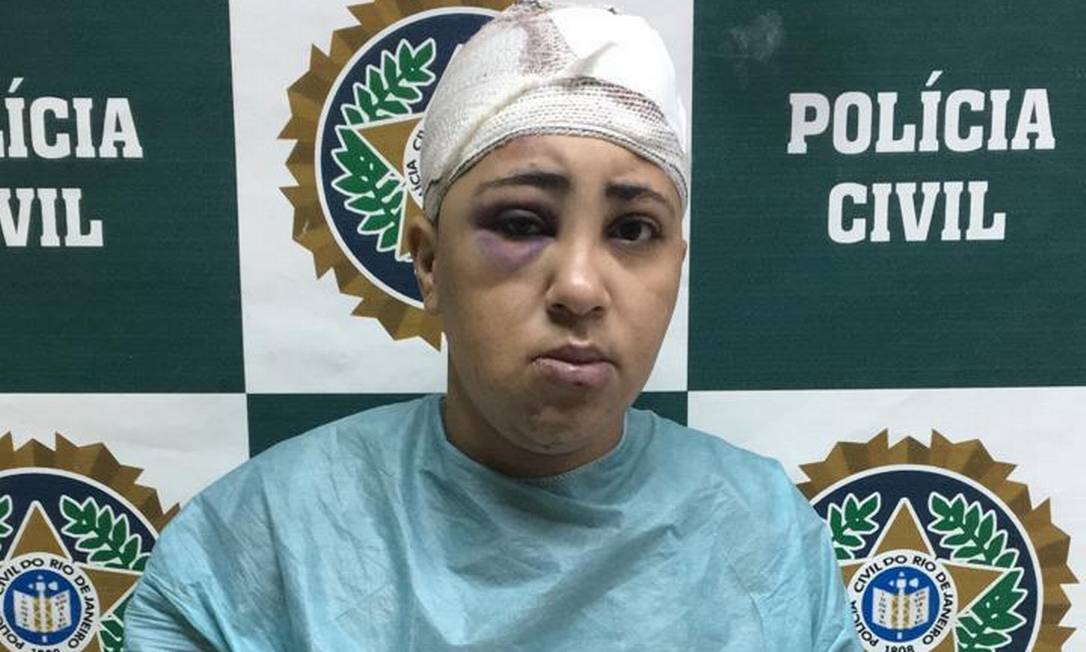 Beatriz Santana Honório, de 27 anos, era a mais procurada assaltante de ônibus de Caxias Foto: Divulgação