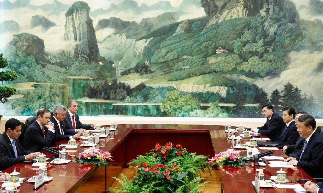 Resultado de imagem para xi jinping e mourÃ£o