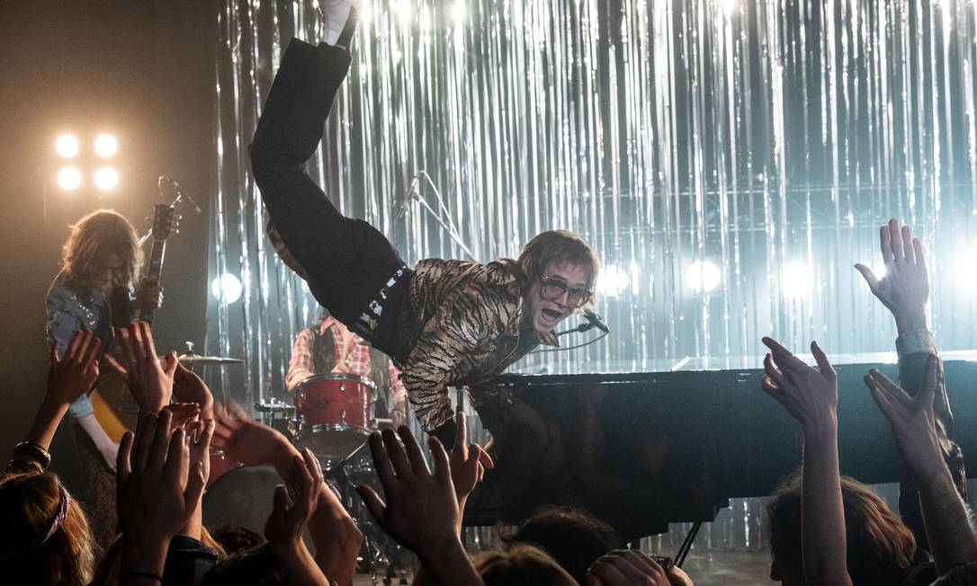 O ator Taron Egerton como Elton John no filme "Rocketman" Foto: David Appleby / Divulgação