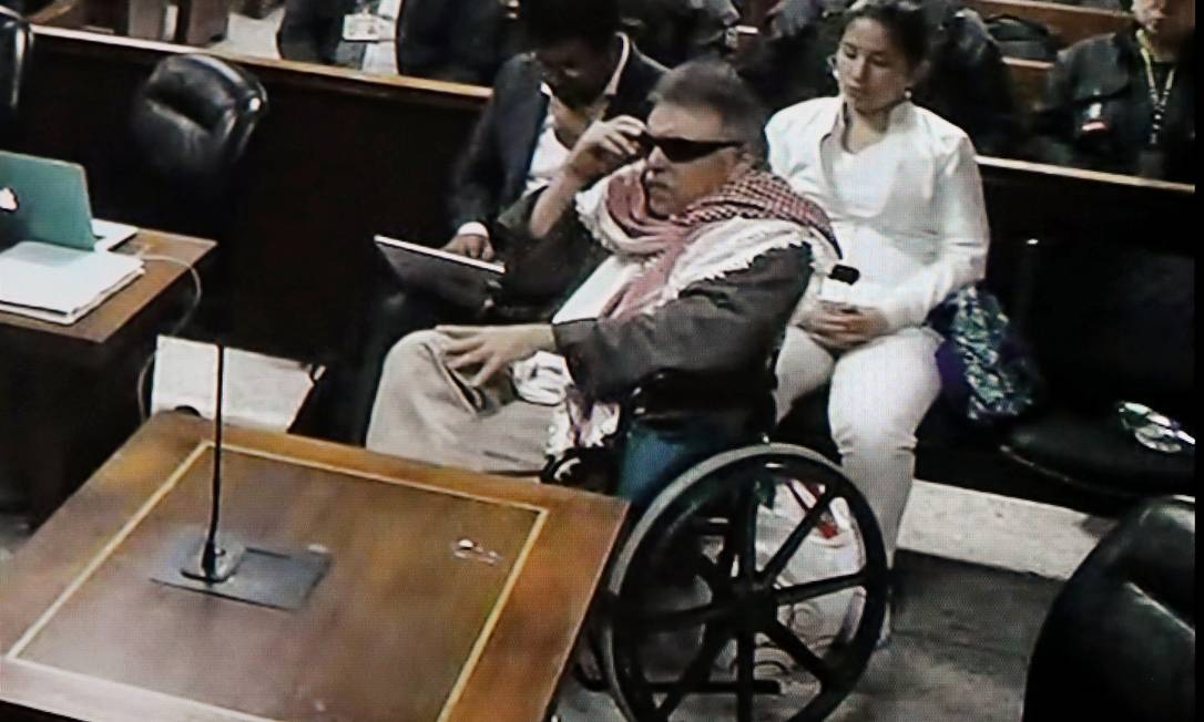 Líder das Farc, Jesús Santrich, durante audiência em complexo judicial de Bogotá Foto: HO / AFP