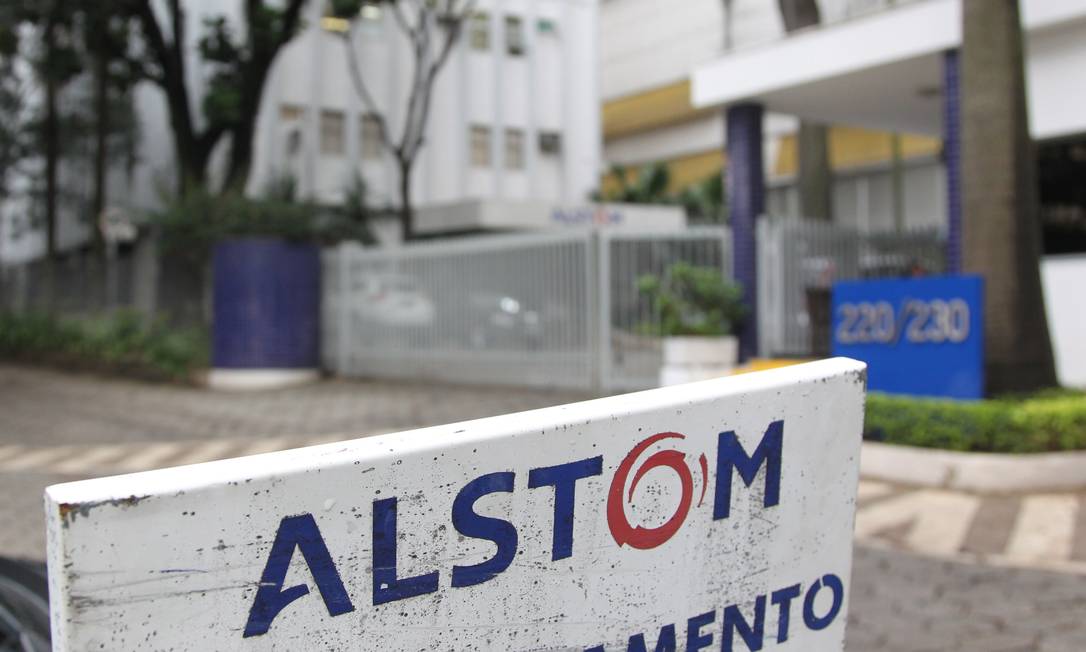 Fachada da sede da Alstom no Brasil, em 2014 Foto: Marcos Alves / Agência O Globo