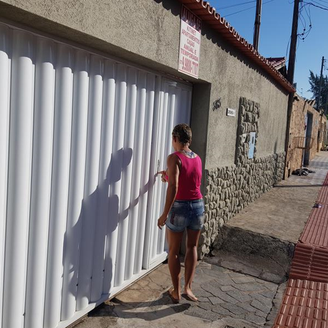 Andrea Siqueira Valle, a fisiculturista que vive de faxina Foto: Juliana Dal Piva/Agência O Globo