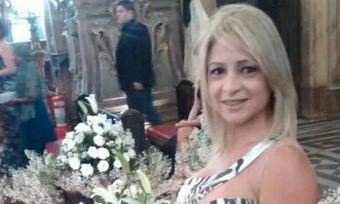 A mulher de Queiroz, Marcia Aguiar, foi nomeada no gabinete de Flávio em 2007 e lá ficou até 2017 Foto: Reprodução