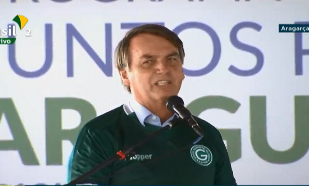 O presidente Jair Bolsonaro discursa em solenidade de lançamento do projeto "Juntos pelo Araguaia", em Aragarça (GO). Foto: Reprodução/NBR