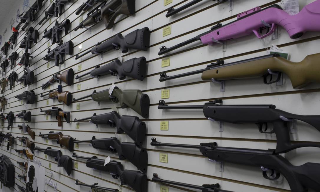 Top Arms, loja venda de armas Foto: Edilson Dantas / Agência O Globo