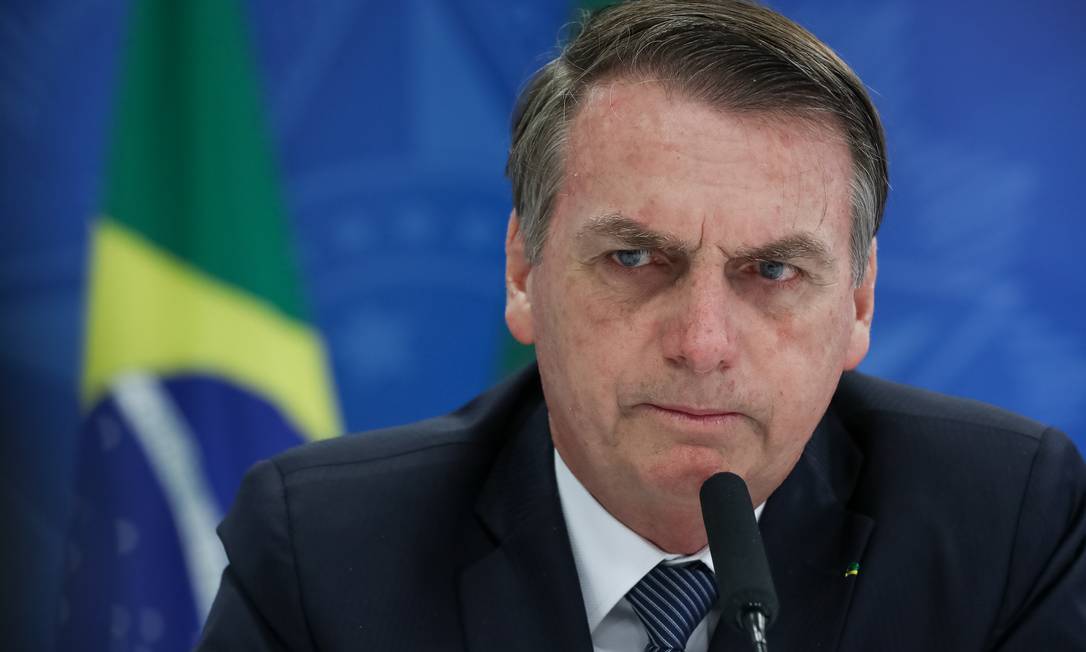 Presidente Jair Bolsonaro justificou que o empregador vai 'pensar duas vezes' para evitar problemas Foto: Marcos Corrêa/Presidência 