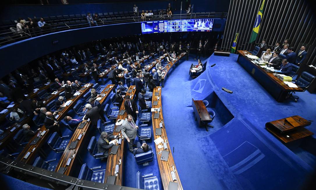 Plenário do Senado, durante análise do decreto de armas Foto: Marcos Oliveira/Agência Senado
