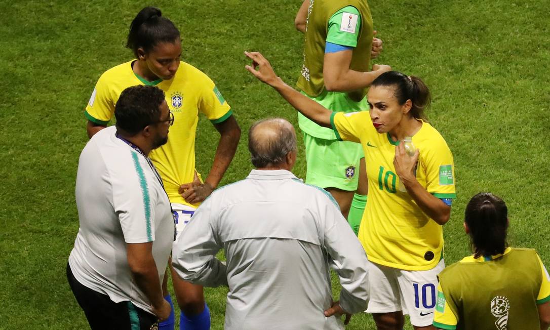 Globo irá ampliar espaço do futebol feminino em sua programação