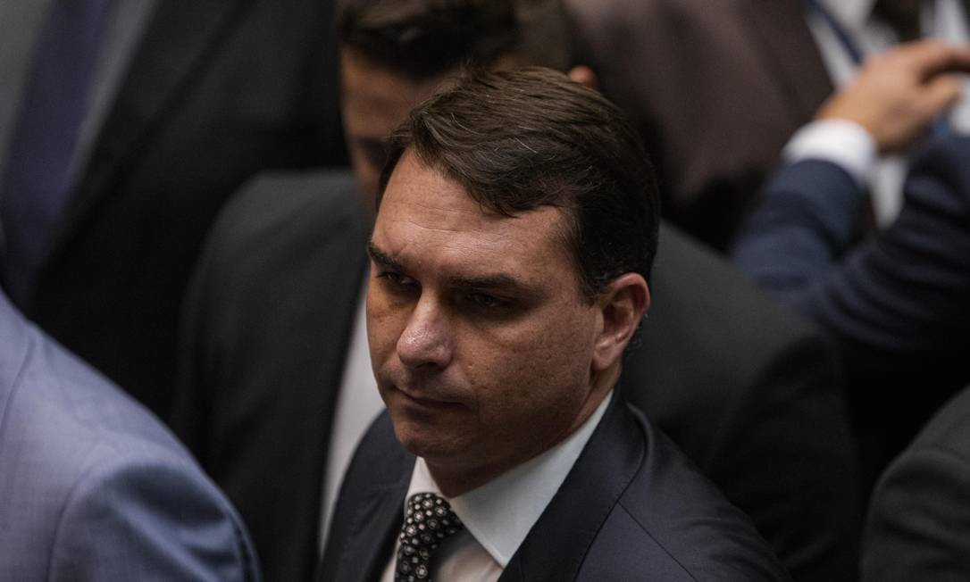O senador FlÃ¡vio Bolsonaro 05/06/2019 Foto: Daniel Marenco / AgÃªncia O Globo