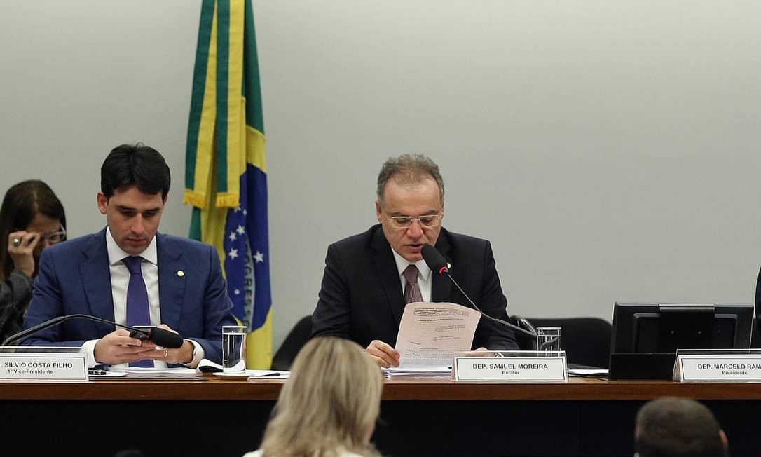 O relator da reforma da PrevidÃªncia, deputado Samuel Moreira (PSDB-SP) Foto: Jorge William / AgÃªncia O Globo