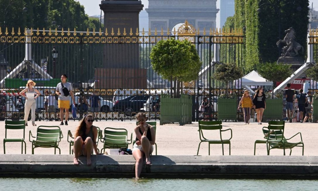Meteorologistas dizem que os europeus sentirão calor escaldante esta semana com temperaturas de até 40ºC Foto: DOMINIQUE FAGET / AFP