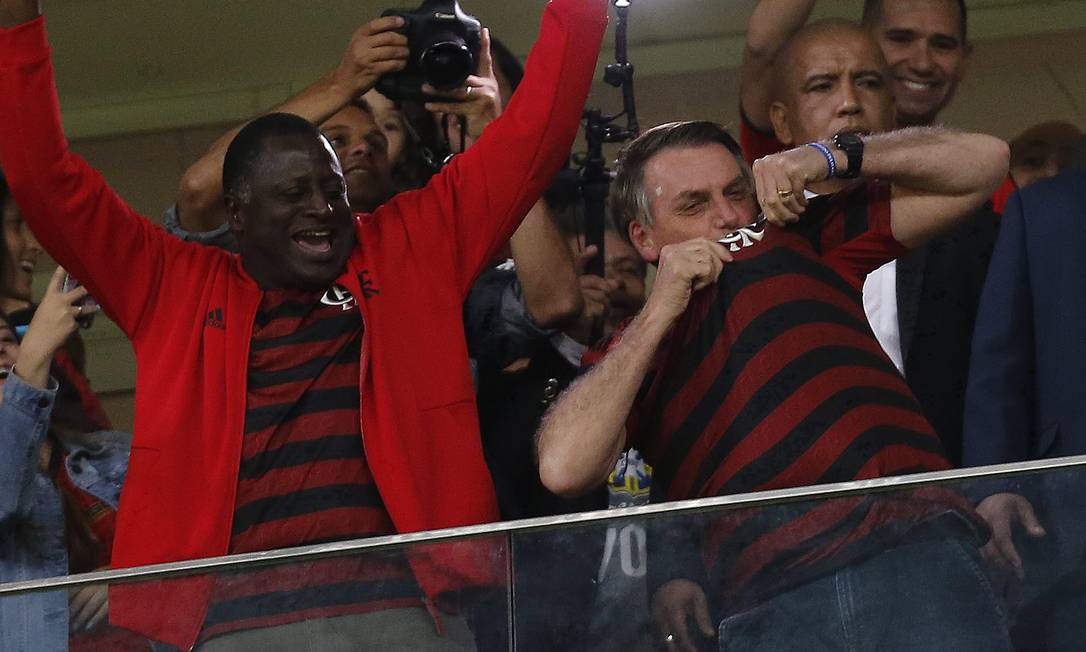 Na foto, o presidente Jair Bolsonaro em jogo do Flamengo em 2019 Foto: Jorge William / Agência O Globo