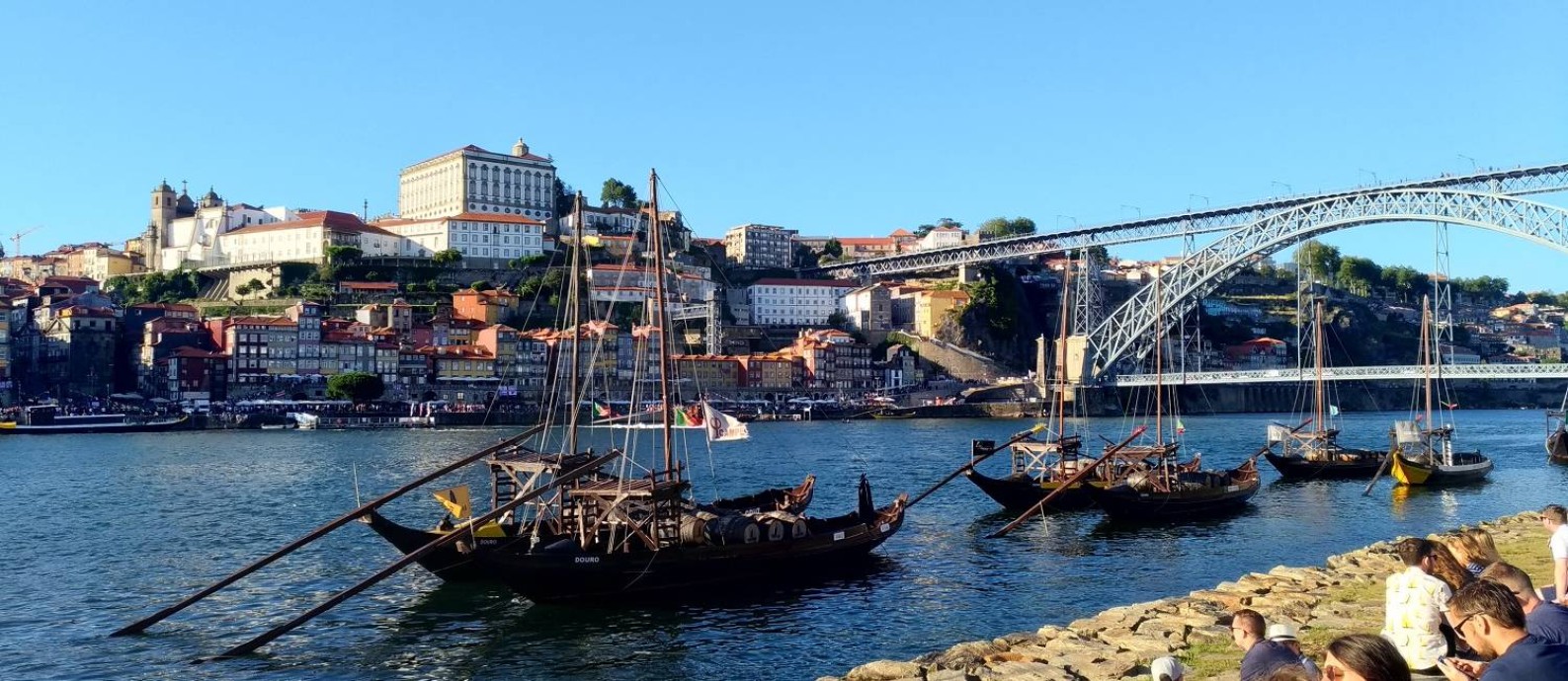 Margens do Rio Douro em Vila Nova de Gaia, Portugal Foto: Fernanda Rossi / Extra