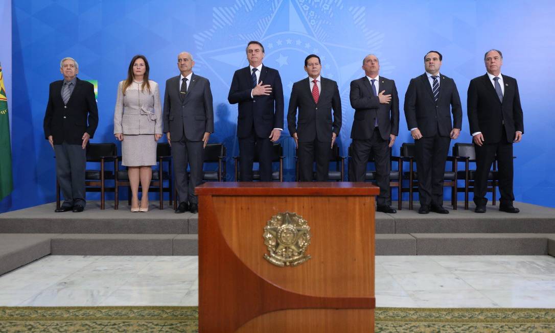 Solenidade de posse do novo ministro da Secretaria de Governo, Luiz Eduardo Ramos Baptista Pereira Foto: Presidência 