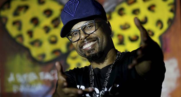 Buchecha: 'Cartola veio da favela. Por que o funk não pode cantar o amor?'  - Jornal O Globo