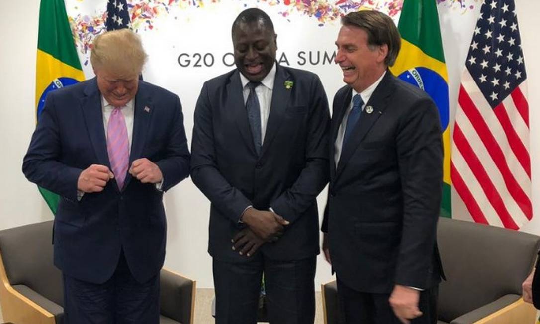Trump, Helio Negão e Bolsonaro Foto: Reprodução do Twitter