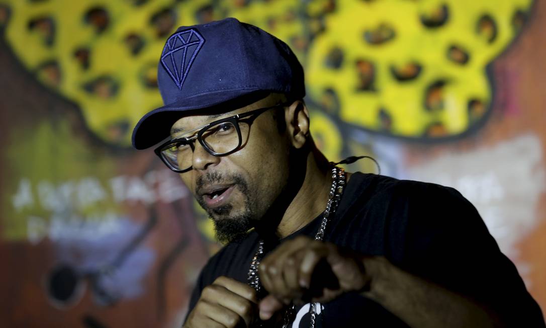 Buchecha: 'Cartola veio da favela. Por que o funk não pode cantar