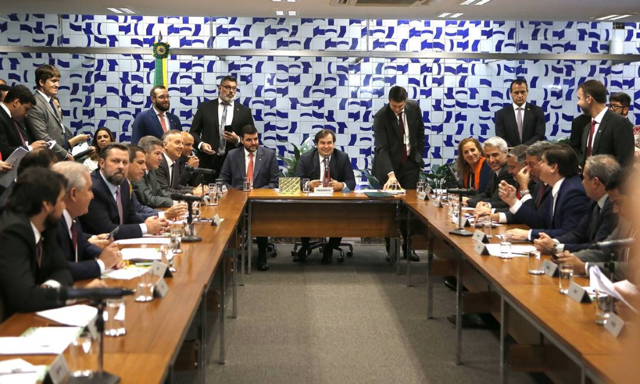 O presidente da Câmara, Rodrigo Maia, se reuniu com lideranças dos partidos políticos para fechar a estratégia de votação da reforma da Previdência Foto: Jorge William / Agência O Globo
