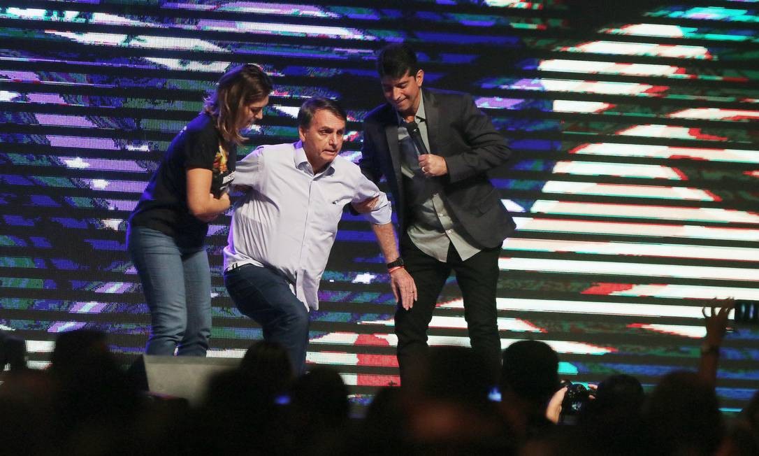 After being elected President Jair Bolsonaro and his wife, Michelle Bolsonaro, they went to the Iglesia de la Actitud Bautista, Río de Janeiro Photo: Cléber Júnior 04/11/2018 / Agência O Globo