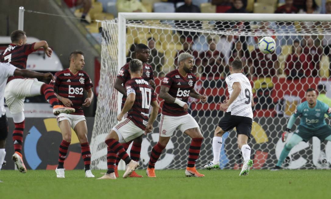 Flamengo perdeu 66% das disputas de pênalti que participou nos últimos  anos; relembre, Flamengo