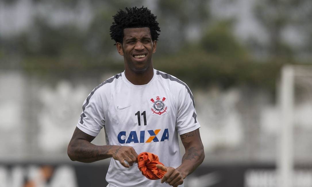 O zagueiro Gil, 32 anos, deixou o Shandong Luneng, da China, de forma amigável e reforçou o Corinthians sem custos Foto: Daniel Augusto Jr. / Agência Corinthians