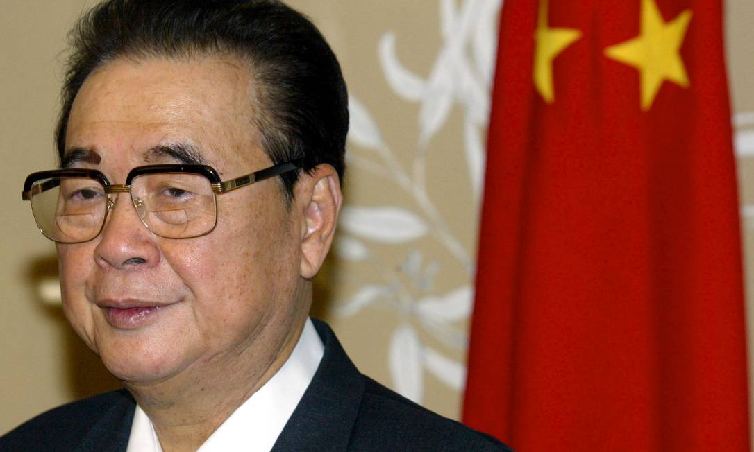 Morre Li Peng, líder chinês que ordenou repressão na Praça da Paz