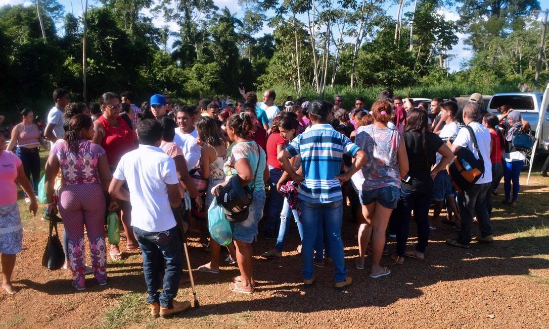Segundo a Superintendência do Sistema Penitenciário do Pará (Susipe), presos de uma mesma facção criminosa invadiram, às 7h, o anexo do presídio, onde estavam integrantes de um grupo rival, e atearam fogo no local. A fumaça invadiu o anexo e alguns detentos morreram por asfixia. Foto: BRUNO SANTOS / AFP