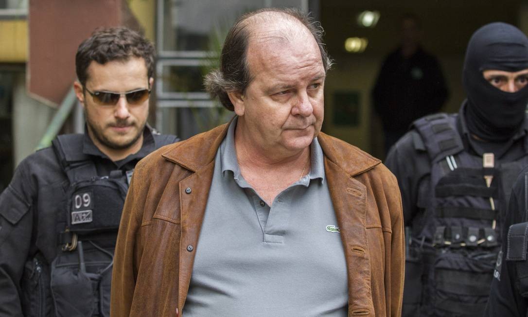 Jorge Luiz Zelada, ex-diretor da área Internacional da Petrobras, foi preso pela PF na na 15ª fase da Lava-Jato, denomiada "Conexão Mônaco", deflagrada no dia 2 de julho de 2015. Zelada, citado como um dos beneficiários da corrupção na Petrobras, teve 10 milhões de euros bloqueados por autoridades do Principado de Mônaco Foto: Paulo Lisboa / Brazil Photo Press / Agência O Globo