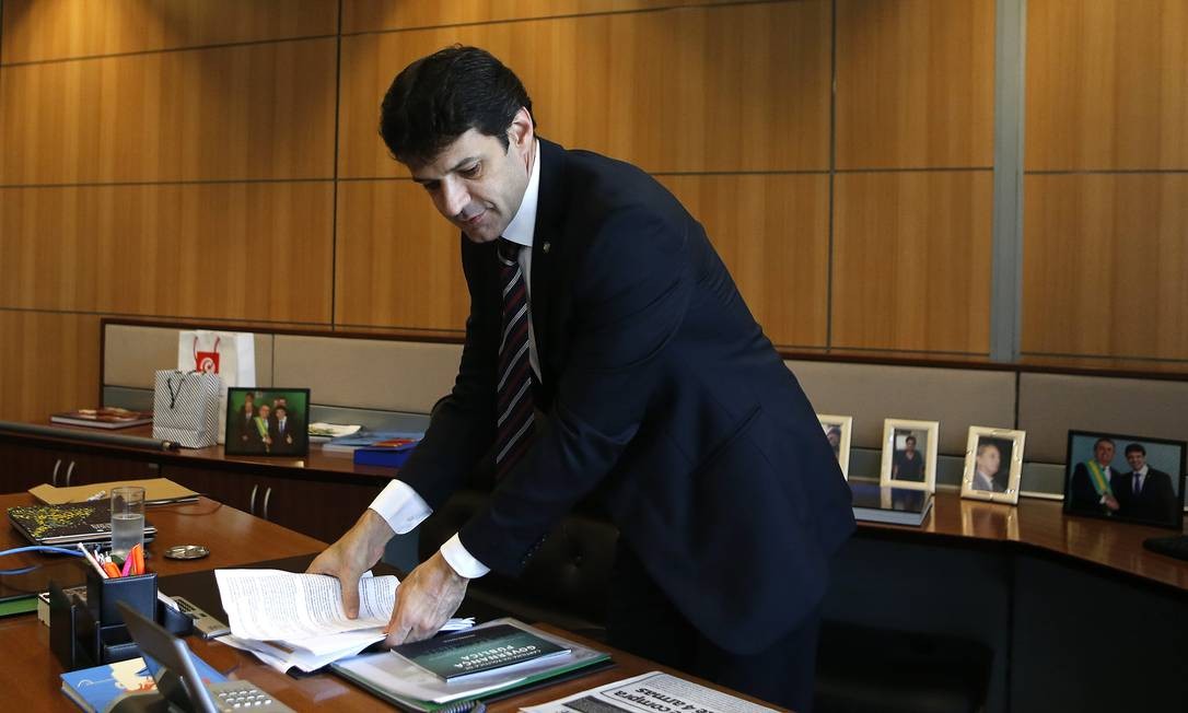 O ministro do Turismo, Marcelo Álvaro Antônio Foto: Jorge William / Agência O Globo