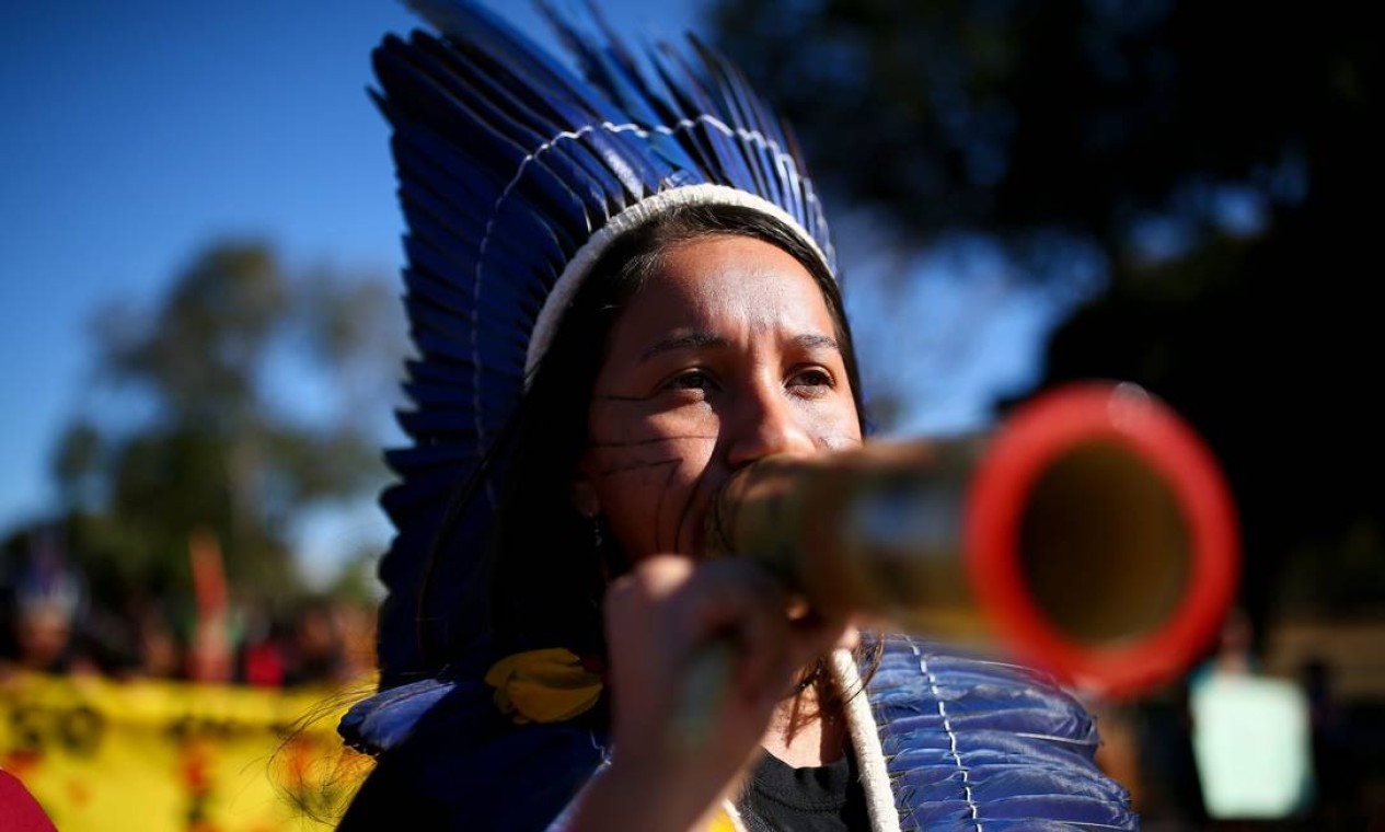 Ato, segundo a organização, é pela "defesa do subsistema de atenção à saúde indígena" Foto: SERGIO LIMA / AFP